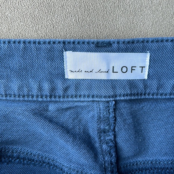 Loft raw hem colored denim shorts size 8/29 B18 - Picture 3 of 10